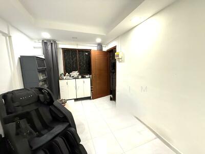 For Sale - 403 Hougang Avenue 10