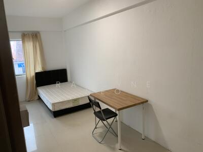 For Rent - 435 Geylang Road
