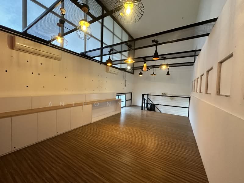 T-Space, 1 Tampines North Drive 1, Pasir Ris / Tampines, 2,895 sqft, Light Industrial (B1) For Sale, by Anthony Leong, 500018836 - Mezzanie - CommercialGuru.com.sg