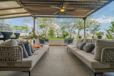 For Sale - Casa Flora