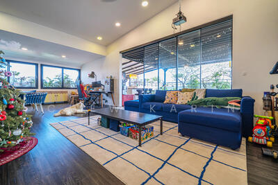 For Sale - Casa Flora