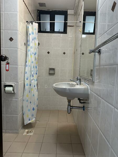 Hume Park I Condominium For Sale at S$ 1,600,000 | PropertyGuru Singapore