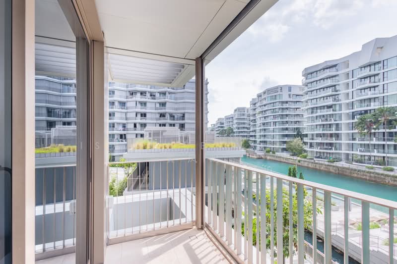 The Reef at King's Dock, 2 Harbourfront Avenue, 3 Bedrooms, 1,215 sqft, Condominium For Rent, by Isabelle Wong 黄凤鸣, 500018935 - Balcony - PropertyGuru.com.sg