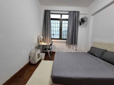 For Rent - Parc Oasis