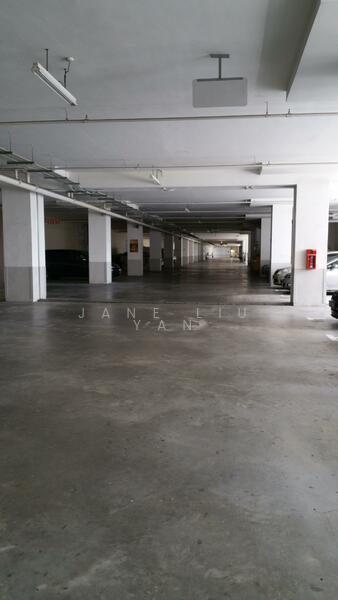 Midview City, 18 Sin Ming Lane, 1,679 sqft, Light Industrial (B1) For Sale, by Jane Liu Yan, 500019241 - Car Park - CommercialGuru.com.sg