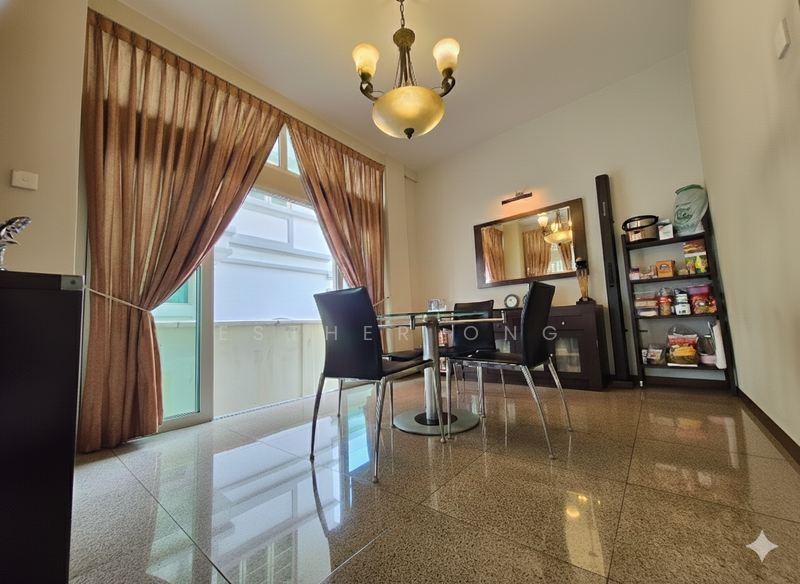 1st Storey: Dining Area