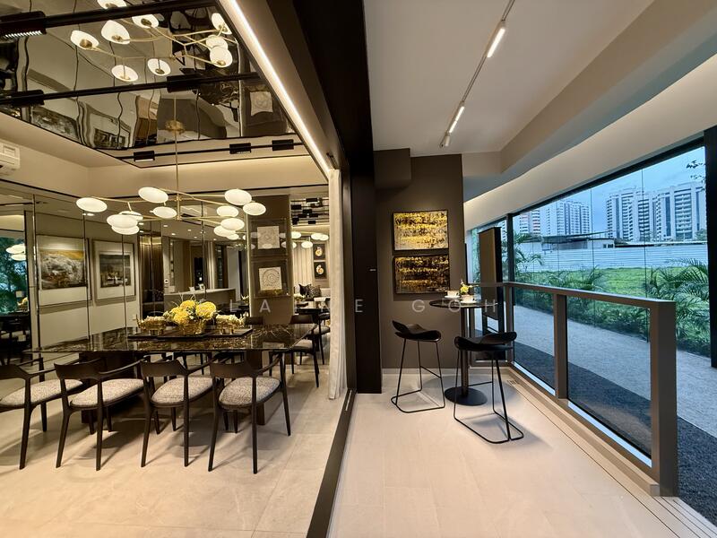 Dining Room and Balcony