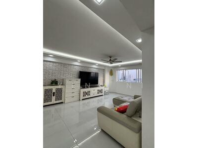 For Sale - 226 Jurong East Street 21