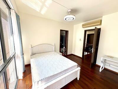 For Rent - Medallion