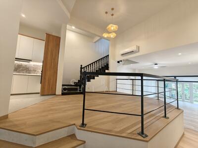 For Sale - Loyang Villas