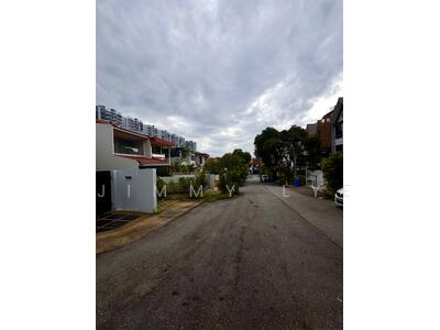 For Sale - Lowland road