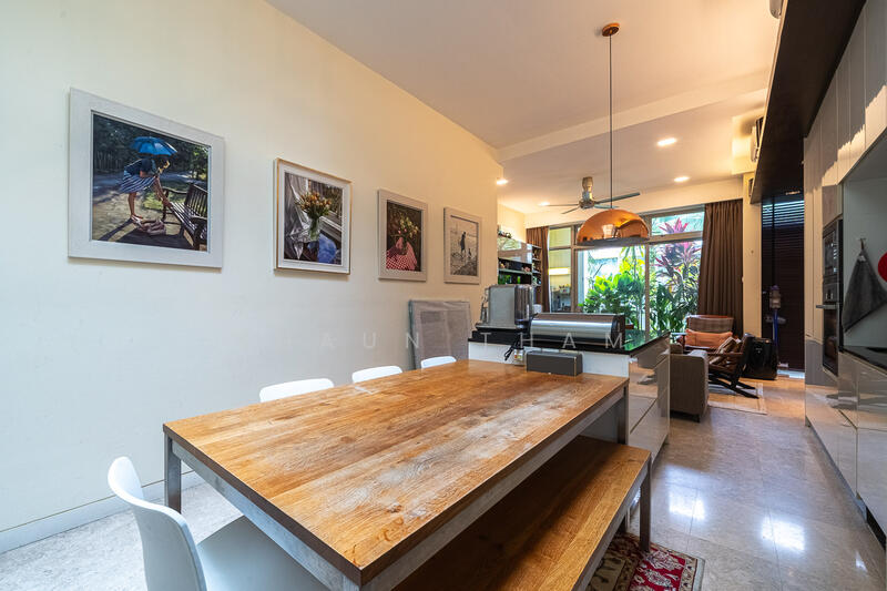 Lighthouse, 161B Jalan Loyang Besar, Changi Airport / Changi Village, 4 Bedrooms, 2,939 sqft, Condominium For Sale, by Shaun Tham, 500019690 - Dining Room - PropertyGuru.com.sg