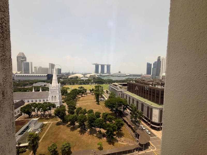 Peninsula Plaza, 111 North Bridge Road, City Hall / Clarke Quay, 1,776 sqft, Other Retail For Rent, by Timothy Tan, 500019692 - Exterior - CommercialGuru.com.sg