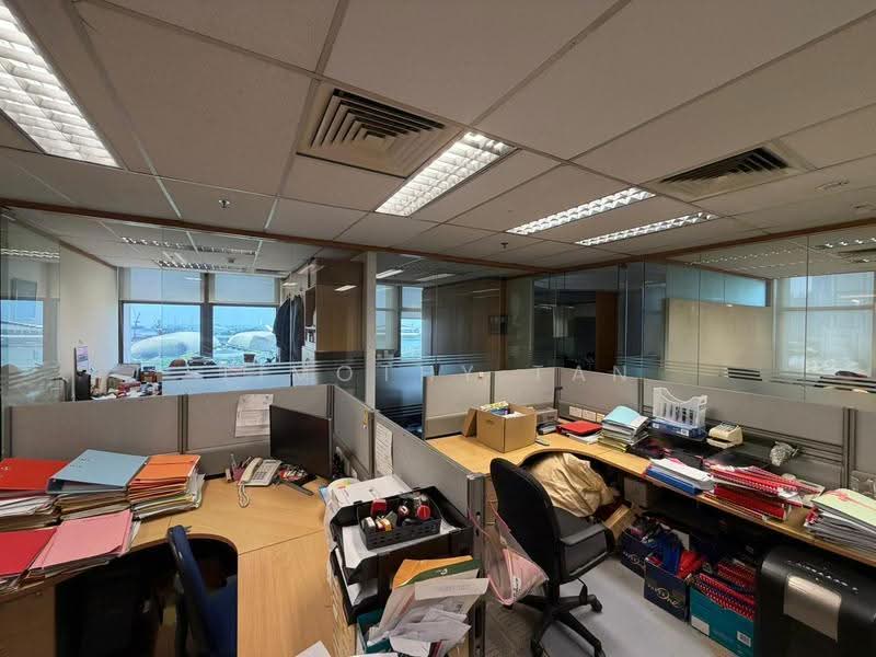 Peninsula Plaza, 111 North Bridge Road, City Hall / Clarke Quay, 1,776 sqft, Other Retail For Rent, by Timothy Tan, 500019692 - Interior - CommercialGuru.com.sg