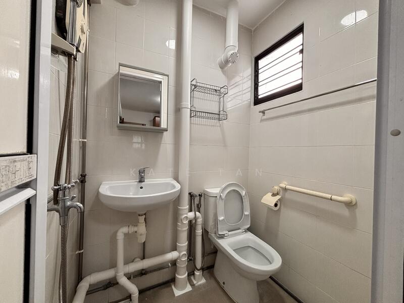 For Rent - 126 Ang Mo Kio Avenue 3