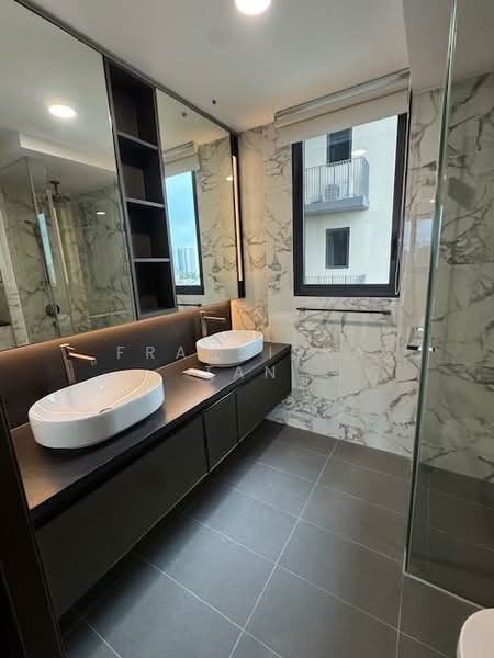 Tembusu Grand, 92 Jalan Tembusu, 4 Bedrooms, 1,431 sqft, Condominium For Rent, by Fransiska Tan, 500019766 - Bathroom - PropertyGuru.com.sg