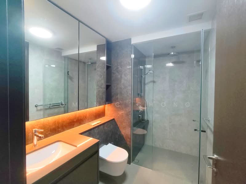 Tembusu Grand, 92 Jalan Tembusu, 1 Bedroom, 527 sqft, Condominium For Sale, by Dominic Chong, 500019820 - Bathroom - PropertyGuru.com.sg