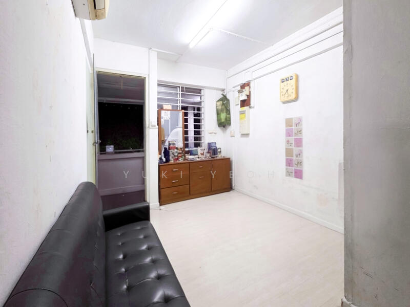 537 Bedok North Street 3, 537 Bedok North Street 3, 1,453 sqft, Shop / Shophouse For Sale, by Yuki Yeoh, 500019821 - Living Room - CommercialGuru.com.sg