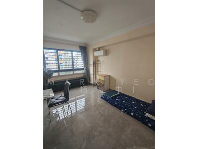 For Rent - 707 Jurong West Street 71