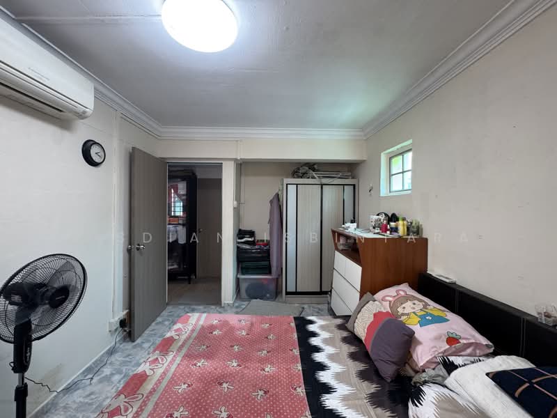 220 Tampines Street 24, 220 Tampines Street 24, 3 Bedrooms, 1,001 sqft, HDB Flat For Sale, by Risdian Isbintara, 500019891 - Bedroom - PropertyGuru.com.sg