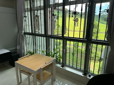 For Sale - 392 Bukit Batok West Avenue 5