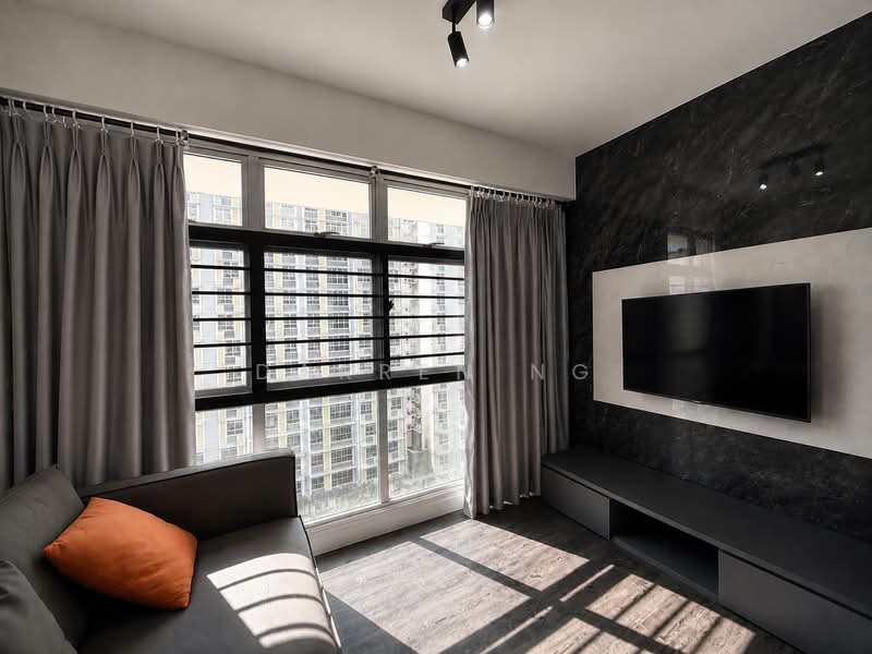 408A Northshore Drive, 408A Northshore Drive, 3 Bedrooms, 1,012 sqft, HDB Flat For Sale, by Darren Ng, 500019958 - Living Room - PropertyGuru.com.sg