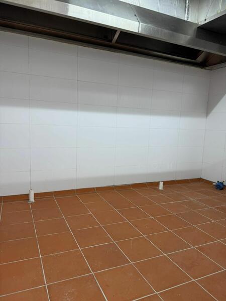 7XX Geylang Roaf Fnb For lease, 7XX Geylang road, 1,150 sqft, Food & Beverage For Rent, by Prissy Poh, 500020013 - Interior kitchen - CommercialGuru.com.sg
