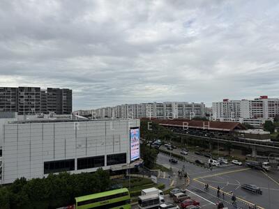 For Sale - 204 Yishun Street 21