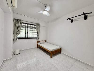 For Rent - 353 Tampines Street 33