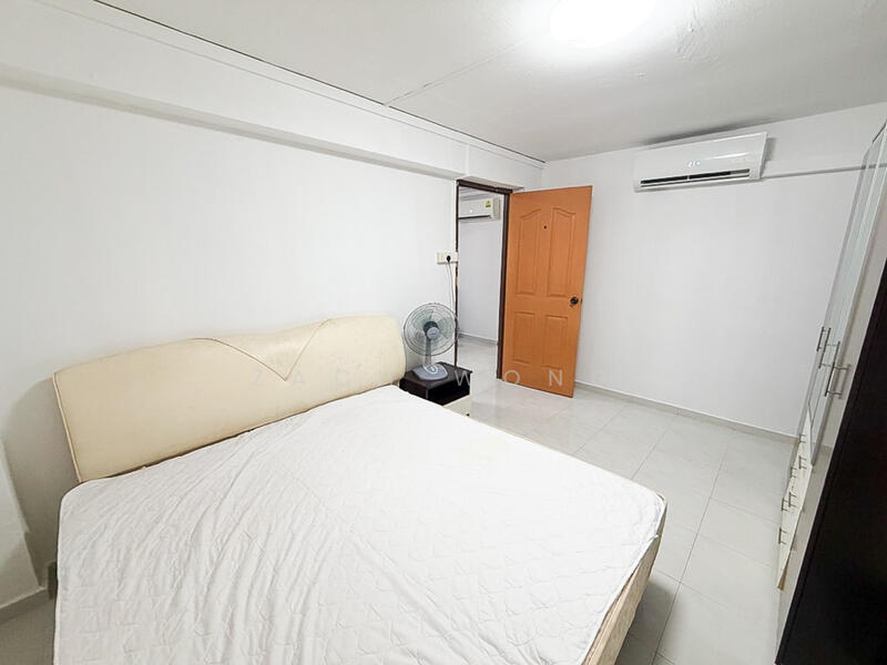 83 Commonwealth Close, 83 Commonwealth Close, 2 Bedrooms, 646 sqft, HDB Flat For Rent, by Zach Wong, 500020138 - Bedroom - PropertyGuru.com.sg