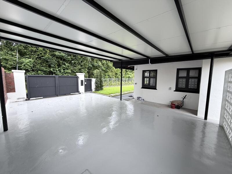 Swettenham Bungalow near Botanical Gardens, Swettenham Road, Ridout Road, Peirce Road, 3 Bedrooms, 4,000 sqft, Good Class Bungalow For Rent, by Peter Yao, 500020145 - Exterior - PropertyGuru.com.sg