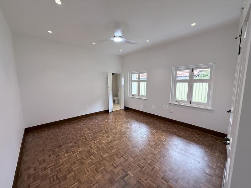 Swettenham Bungalow near Botanical Gardens, Swettenham Road, Ridout Road, Peirce Road, 3 Bedrooms, 4,000 sqft, Good Class Bungalow For Rent, by Peter Yao, 500020145 - Bathroom - PropertyGuru.com.sg