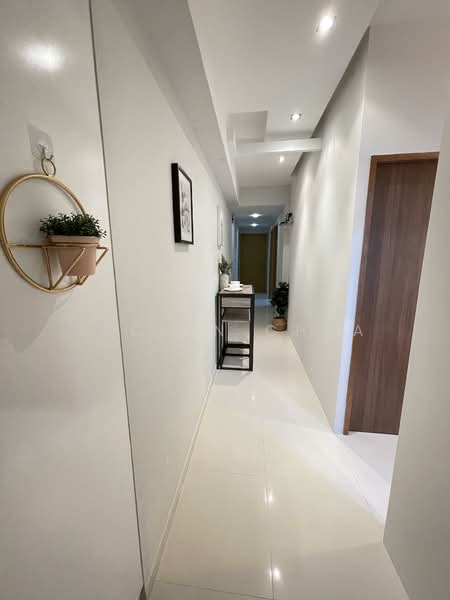 One-North Residences, 7 One-North Gateway, Room Rental, 80 sqft, Apartment For Rent, by Jaclyn Chua, 500020175 - Corridor - PropertyGuru.com.sg