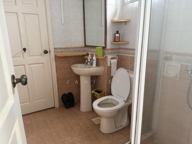 Jack & Jill Bathroom