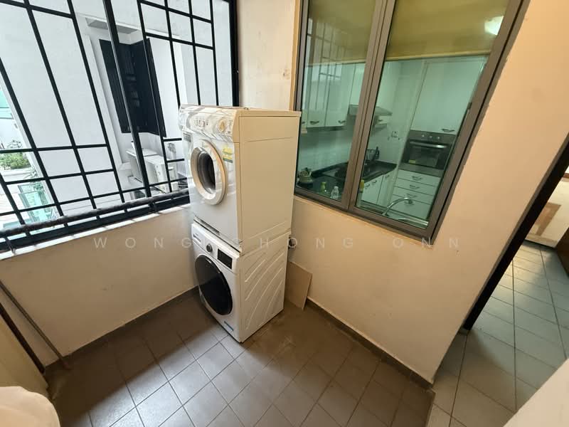 Springdale Condo, 47 Hindhede Walk, 3 Bedrooms, 1,152 sqft, Condominium For Sale, by Wong Chong Onn, 500020521 - Balcony - PropertyGuru.com.sg