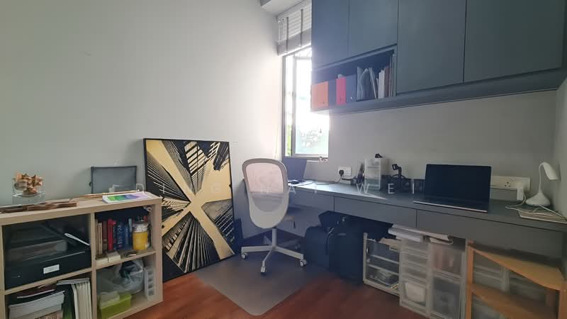 The Skywoods, 7 Dairy Farm Heights, 4 Bedrooms, 1,119 sqft, Condominium For Sale, by Ding Nai Wei, 500020566 - Bedroom 4 - Study/ Home Office - PropertyGuru.com.sg