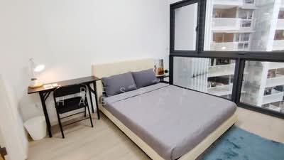 For Rent - The Lakefront Residences