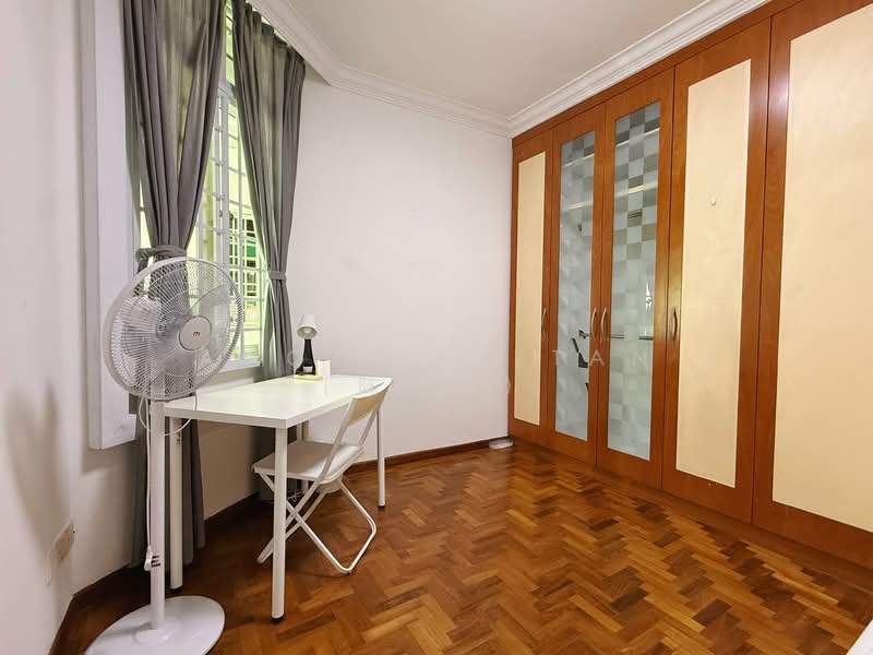 Maysprings, 2 Petir Road, Room Rental, 120 sqft, Apartment For Rent, by Angeline Tan (陈慧恩), 500020602 - Bedroom - PropertyGuru.com.sg