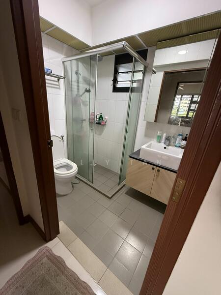 Common bathroom