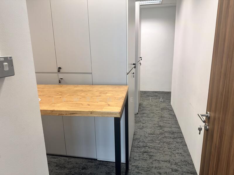 Prudential Tower, 30 Cecil Street, 2,192 sqft, Office For Rent, by Lawrence Tan, 500020671 - Interior - CommercialGuru.com.sg