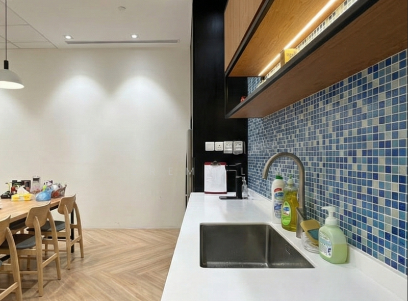 One George Street, 1 George Street, 3,638 sqft, Office For Rent, by Jeremy Lim, 500020725 - Kitchen - CommercialGuru.com.sg