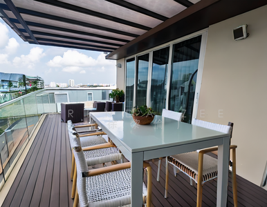 For Sale - Modern Semi-Detached with Pool ✧ Move-in Condition