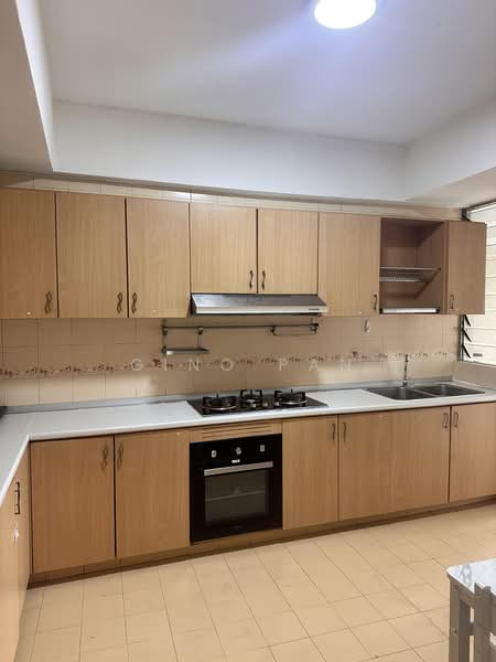 Clementi Park, 137 Sunset Way, Room Rental, 70 sqft, Condominium For Rent, by Gino Pan, 500020784 - Kitchen - PropertyGuru.com.sg