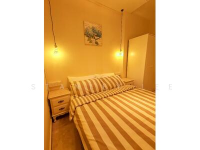 For Rent - 221 rangoon road