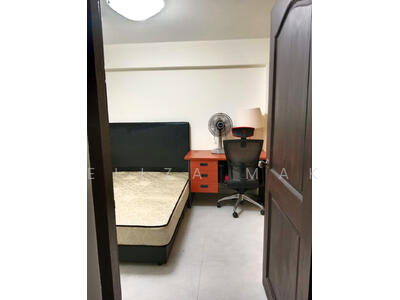 For Rent - 2 Jalan Batu