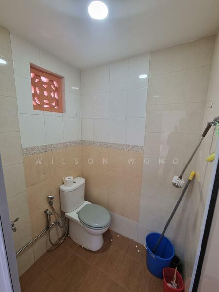 Onan Shophouse, , 1,405 sqft, Shop / Shophouse For Rent, by Wilson Wong, 500020805 - Bathroom - CommercialGuru.com.sg