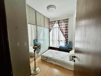 For Rent - Signature Park