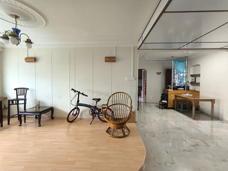 420 Fajar Road, 420 Fajar Road, 3 Bedrooms, 1,119 sqft, HDB Flat For Sale, by Charylene Yeo, 500020827 - Living Room - PropertyGuru.com.sg