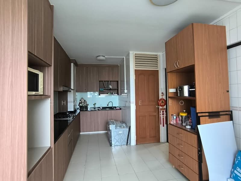 420 Fajar Road, 420 Fajar Road, 3 Bedrooms, 1,119 sqft, HDB Flat For Sale, by Charylene Yeo, 500020827 - Kitchen - PropertyGuru.com.sg