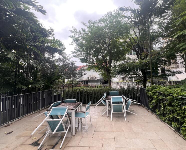 Outdoor Seating Area